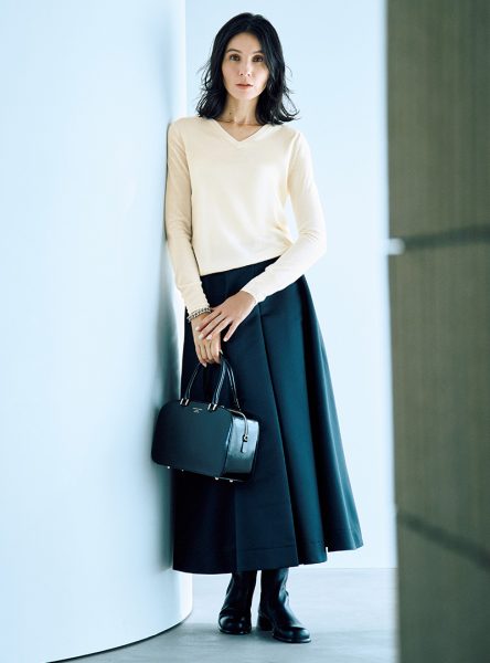 【50代 ニット】E by eclat心地よさを極めた「カシミヤ名品」、誕生！ éclat2026年1月号特集