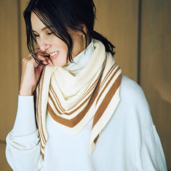 【50代 ニット】E by eclat心地よさを極めた「カシミヤ名品」、誕生！ éclat2026年1月号特集