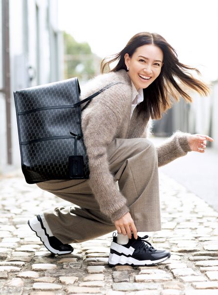 50代の装いに“効く”！ピエール アルディのバッグ＆靴 éclat2026年1月号特集