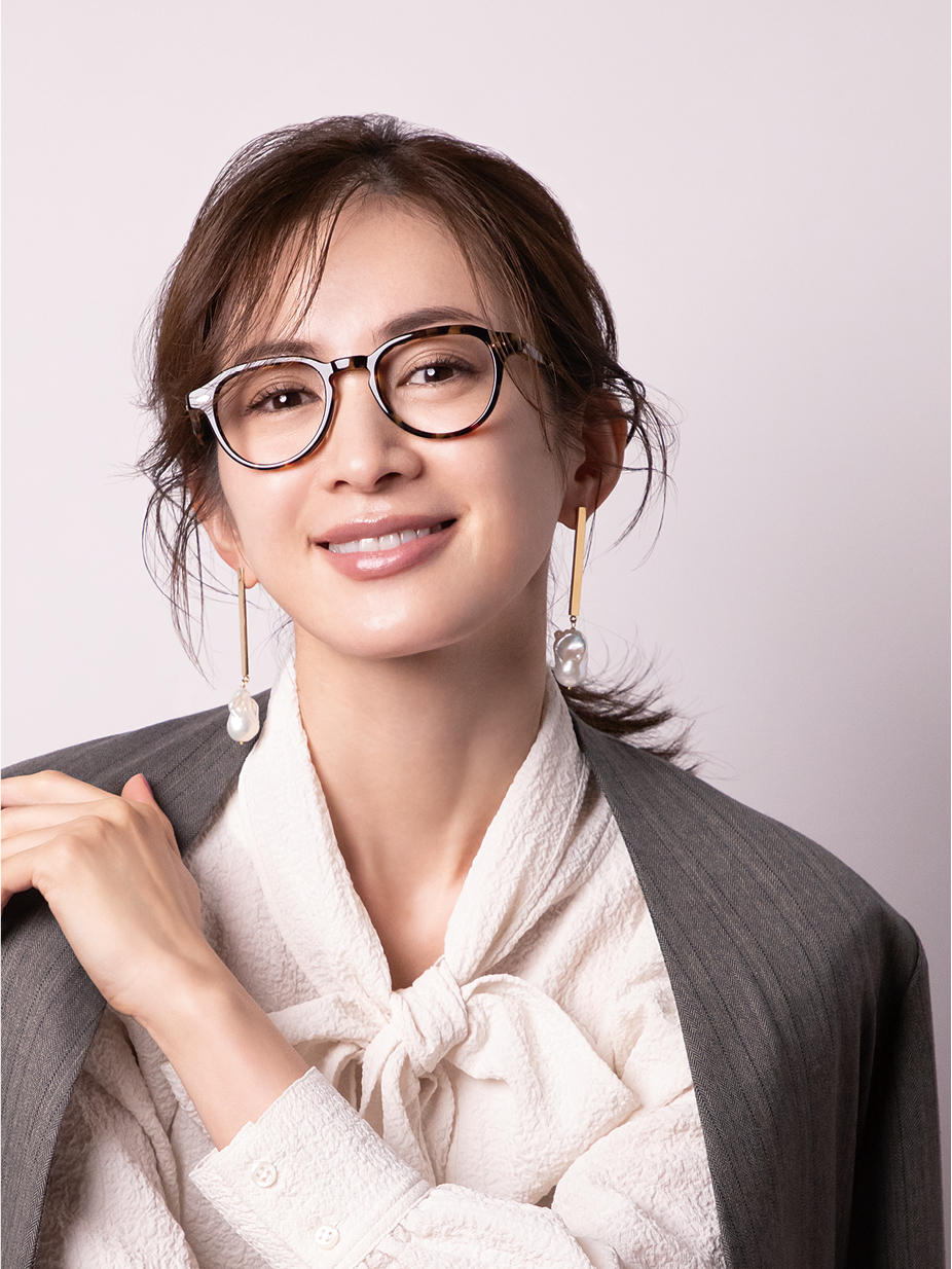 マージのBaroque pearl stick earringsコーデ