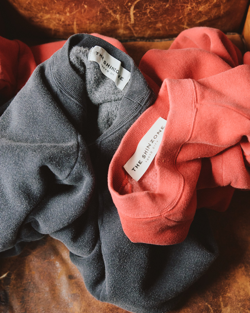 【THE SHINZONE】 あの完売常連スウェットが今っぽヴィンテージに進化！| GOOD THINGS Vol.89