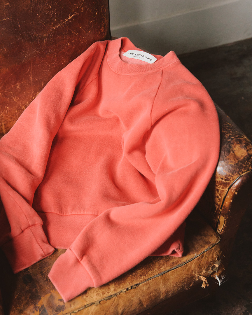 【THE SHINZONE】 あの完売常連スウェットが今っぽヴィンテージに進化！| GOOD THINGS Vol.89