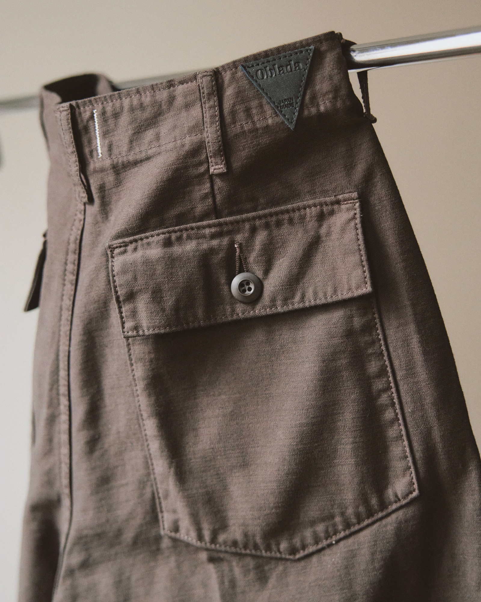 Oblada60S BAKER PANTS【HPS別注】BROWN￥23,100（税込）