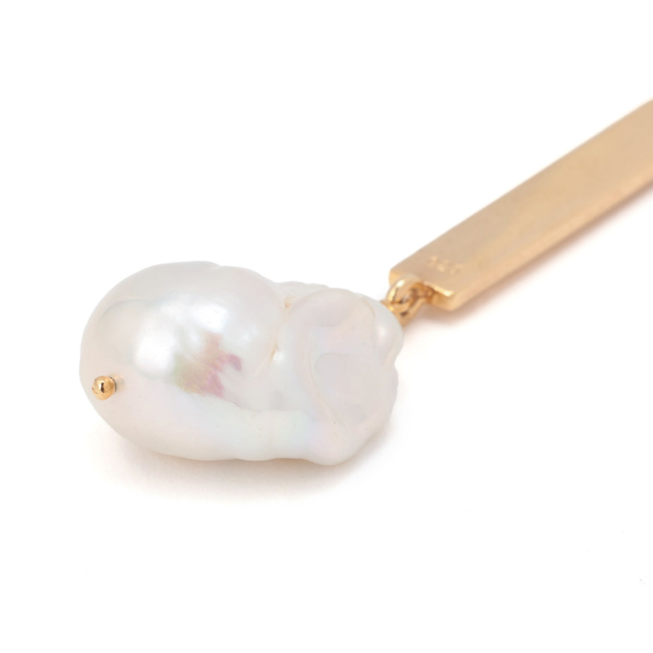 マージのBaroque pearl stick earringsサブカット