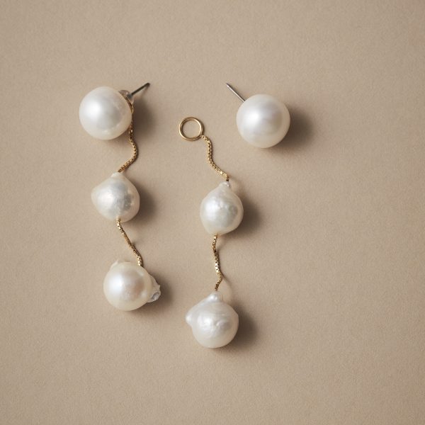 JU QUATRE（ジューカトル）のパールアクセサリーでシンプルを上品に。