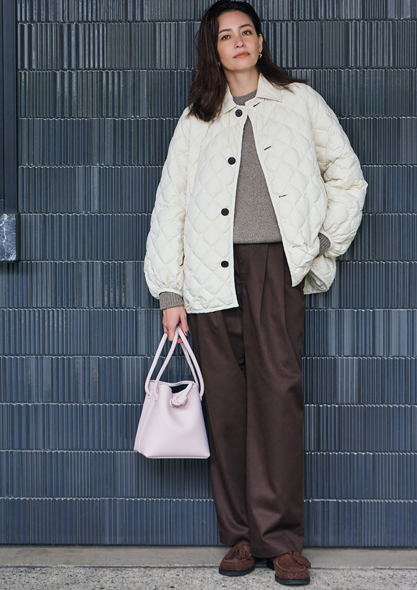 軽くてあったか♡「映えアウター」を手に入れる