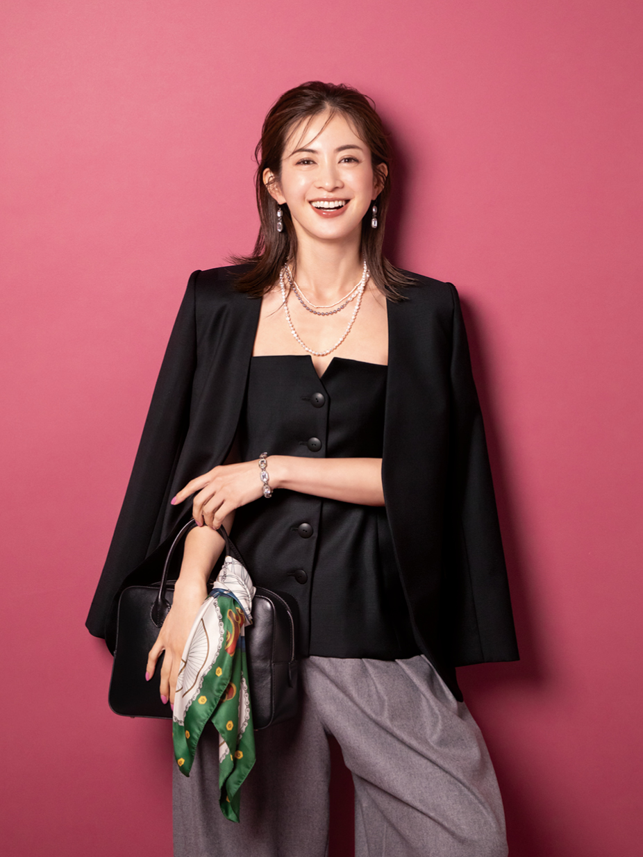 ザ サードマガジンの“THE”THIRD MAGAZINE  #4 BUSTIER／フォービスチェと#1 JACKET／ワンジャケットコーデ