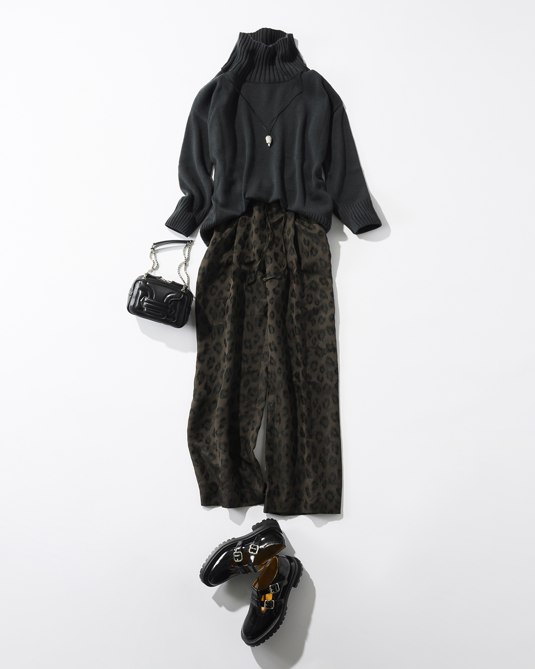 《50代 冬ニット》E by eclatの名品「ボトルネックニット」を徹底解説！