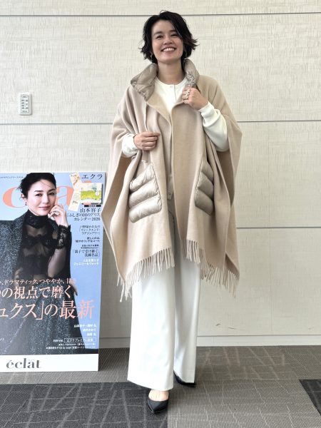 HERNO イーバイエクラダウン使いカシミヤ混ケープ￥209,000（税込）カラー：ベージュ