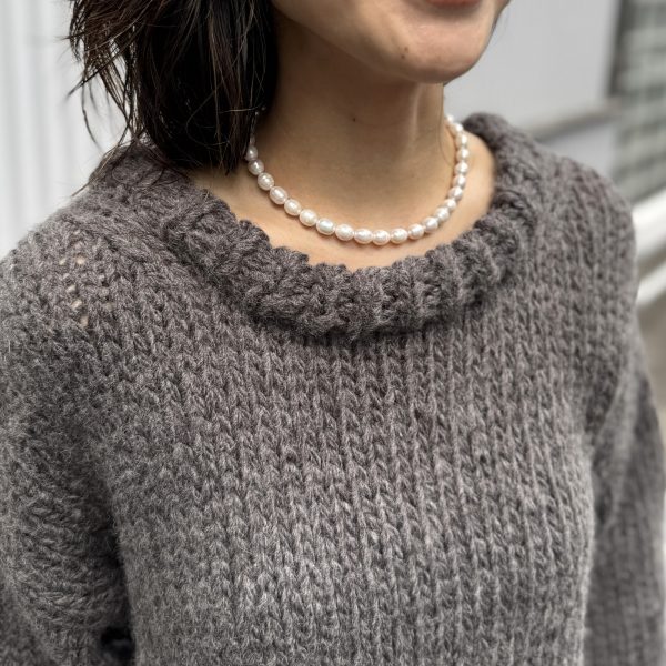 JU QUATRE（ジューカトル）のパールアクセサリーでシンプルを上品に。