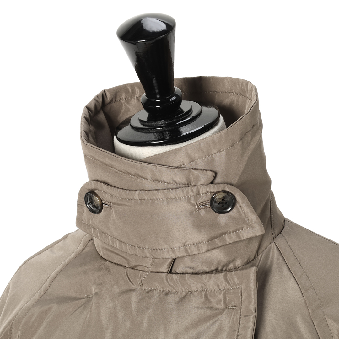 エムセブンデイズの中綿入りトレンチショートコートZOOM!