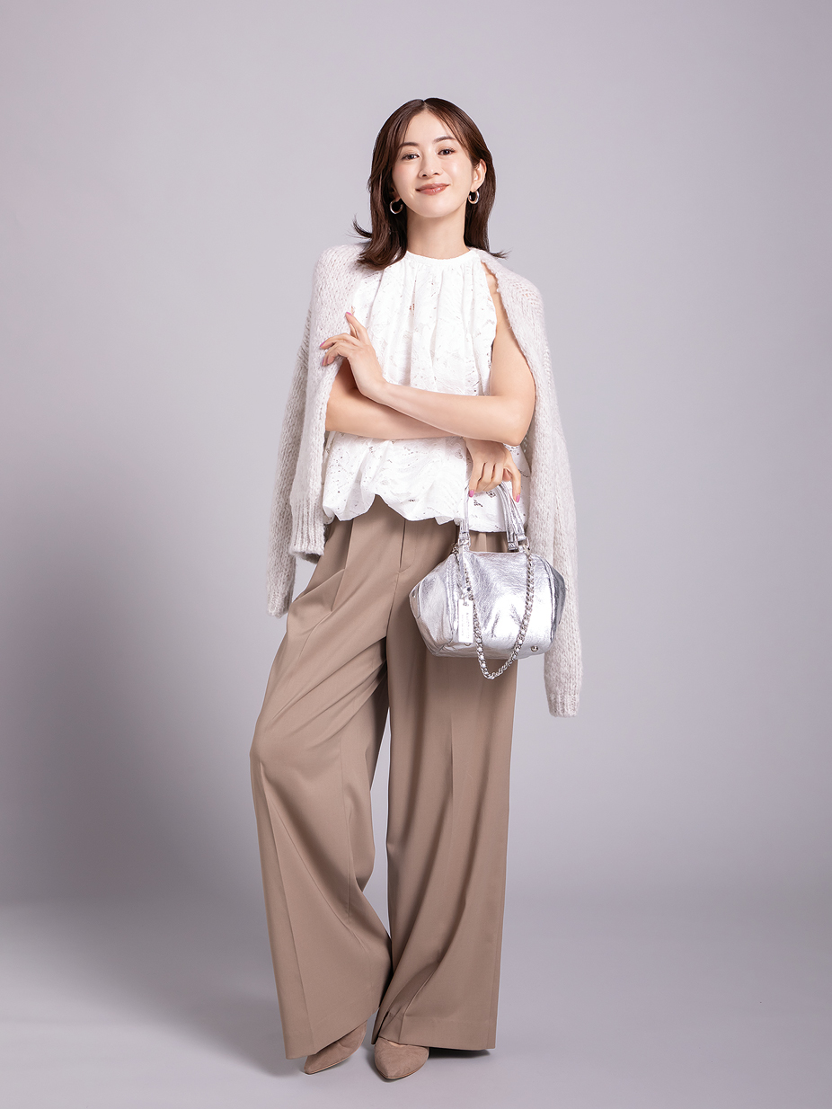 マルコマージの【Marisol別注】3WAYシルバーチェーンバッグコーデ