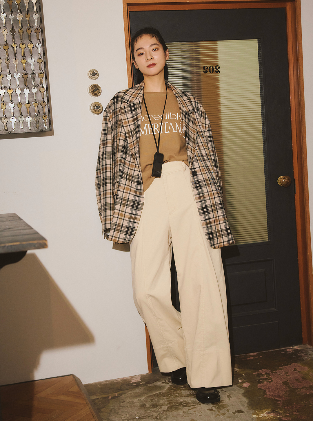 【suadeo】 進化系コーデュロイパンツで冬の着ぶくれゼロ宣言！| GOOD THINGS Vol.90