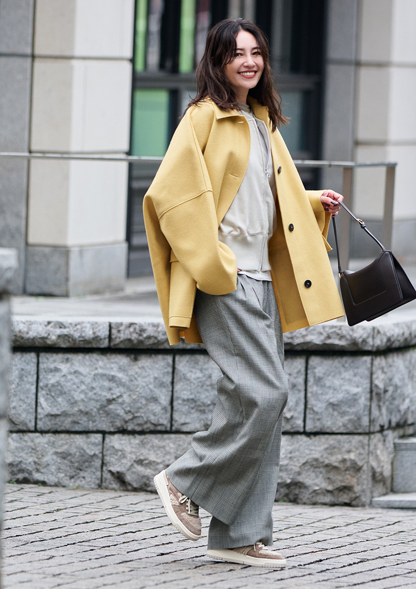 HARRIS WHARF LONDON
Women country cape pressed wool