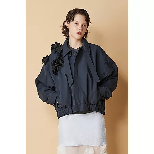 MARGE

60／40 embroidery zip shell jacket

￥97,900