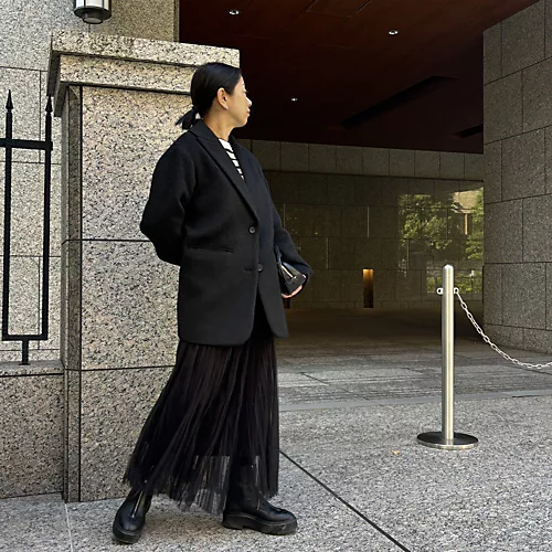 【50代 ファッション】軽さと暖かさを両立！真冬まで使えるアウターコーデ5選