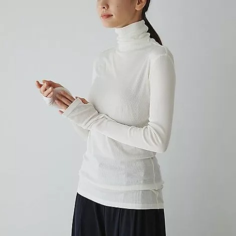 DRESS HERSELF
カットソー／シルクリブ ハイネック
￥17,600