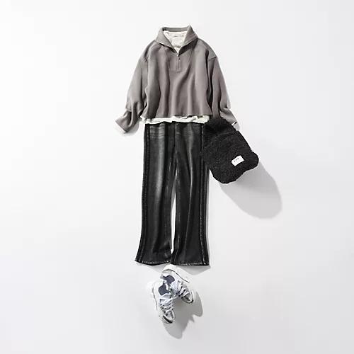 【旅行・街歩き】ミラノリブ×リラックスデニムで抜け感カジュアル