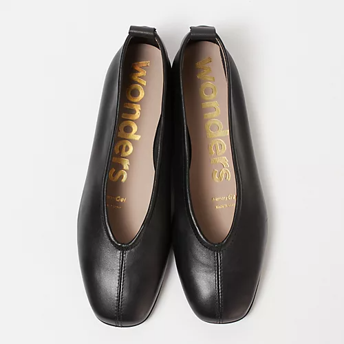 wonders
フラットシューズ
￥24,200