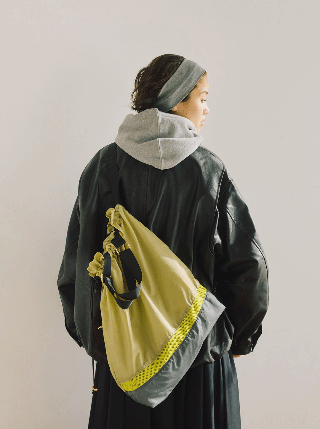 【suadeo × CARIBOU MOUNTAINEERING】 旅やジムにも！完全別注の3WAYバッグで春を先取り | GOOD THINGS Vol.94