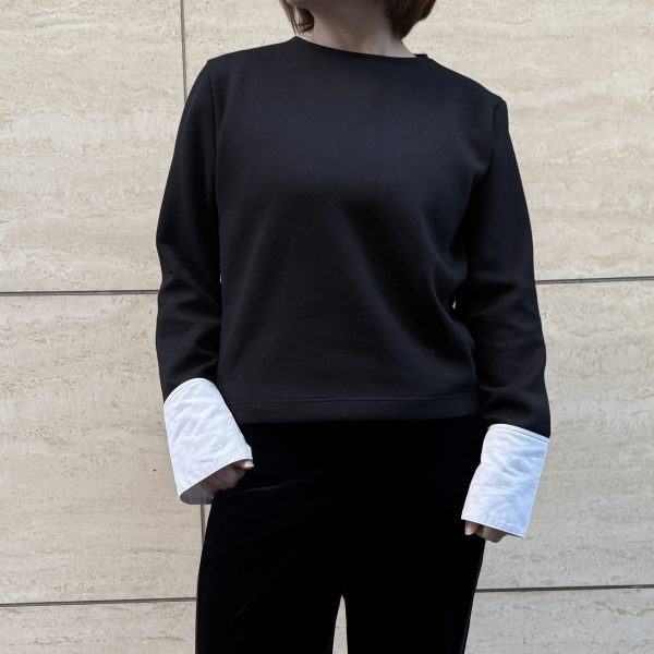 SLOANE×eclat【宮崎桃代さん別注】カフスつきダンボールプルオーバー¥22,000
