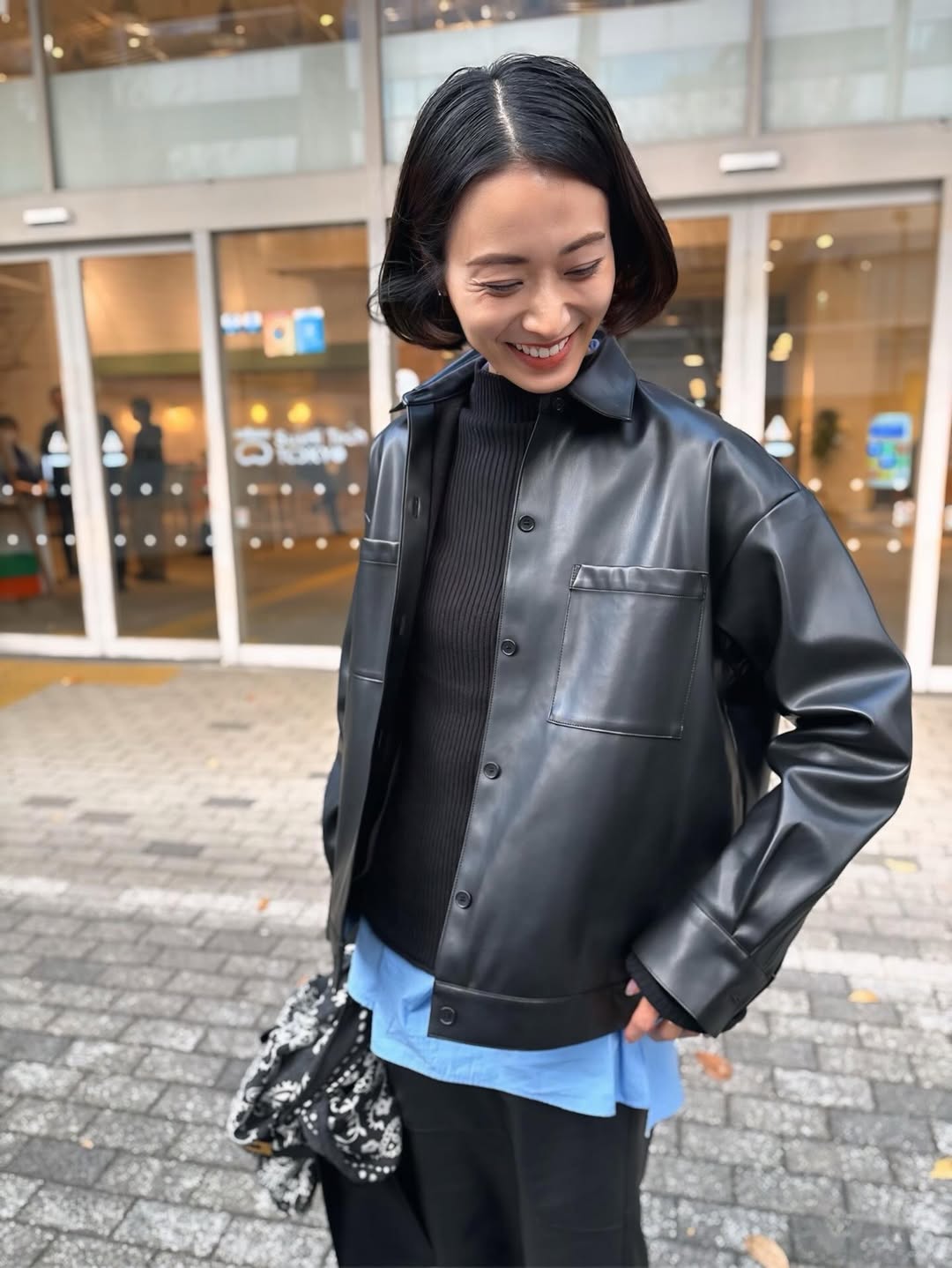 【牧野紗弥さんのリアルSNAP】suadeo×亀恭子さんコラボ「レザー風ジャケット」を着用いただきました!