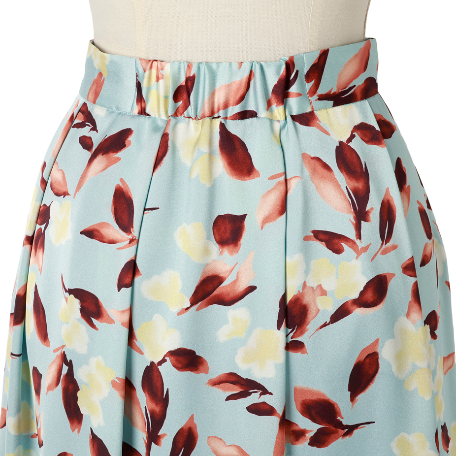 エムセブンデイズのフラワープリントスカート ZOOM!