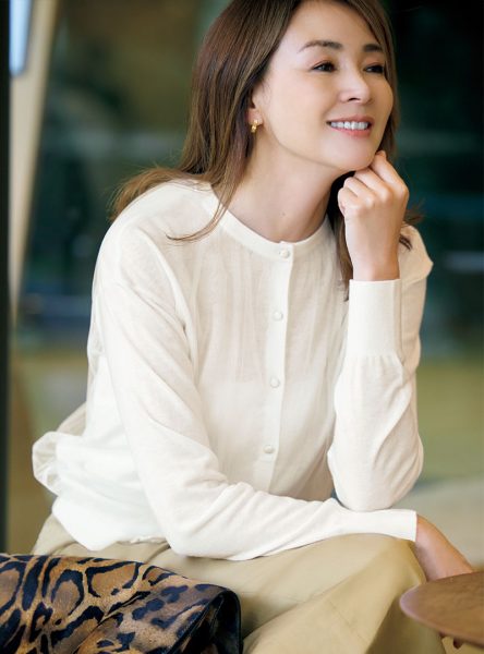 【50代 ファッション】 軽やかアウター& 大人チュール éclat2026年2・3月合併号特集