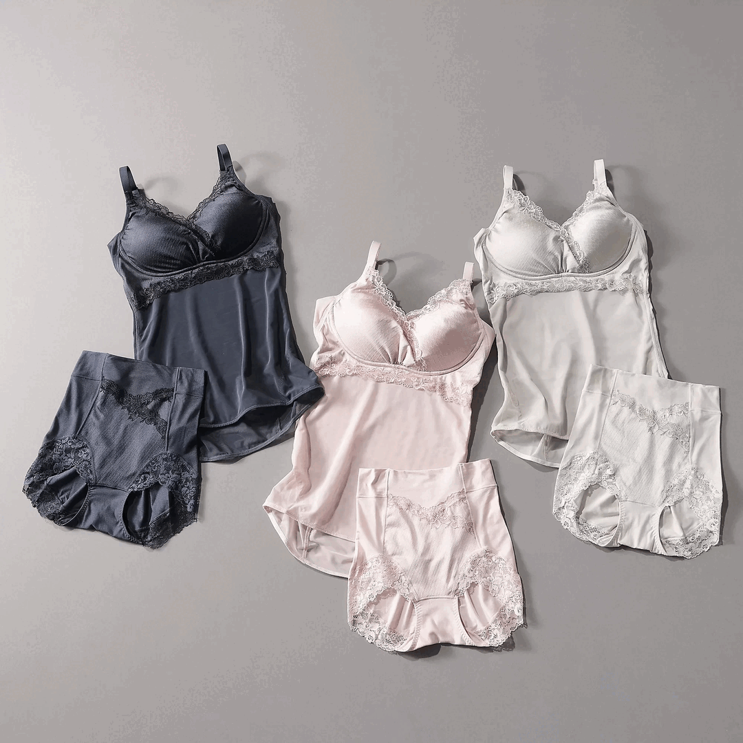 BRADELIS New York peace【販路限定】アクセントレース・ハートフルカップブラキャミ【接触冷感・吸汗速乾】￥5,500