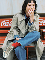 「7大ブランドスニーカー」で洒落見え!