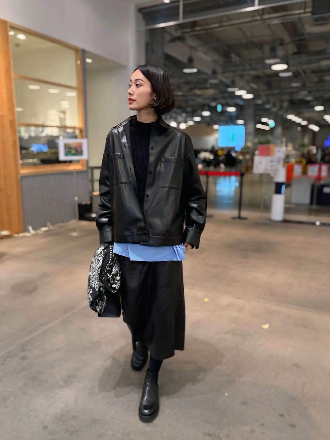 【牧野紗弥さんのリアルSNAP】suadeo×亀恭子さんコラボ「レザー風ジャケット」を着用いただきました!