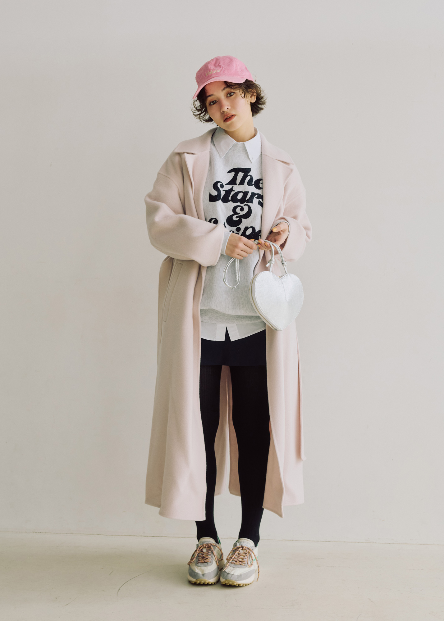 【D.A.T.E.】 大人スニーカーの決定版！ しかもピンクの替え紐付き | GOOD THINGS Vol.95