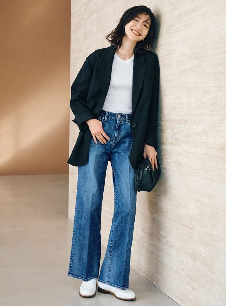 【50代 デニム】スタイリスト・村山佳世子さんコラボ！ 大人に似合う「きれいめワイドデニム」 éclat premium2026年3月号特集