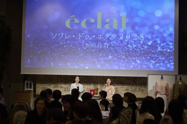 【50代 ファッション】売れ続けるのは理由がある！「E by éclat 優美なセミワイドパンツ」1本あれば冬のおしゃれは決まり！【E by éclat ウォッチャー・Ｆ美の深掘りダイアリー】
