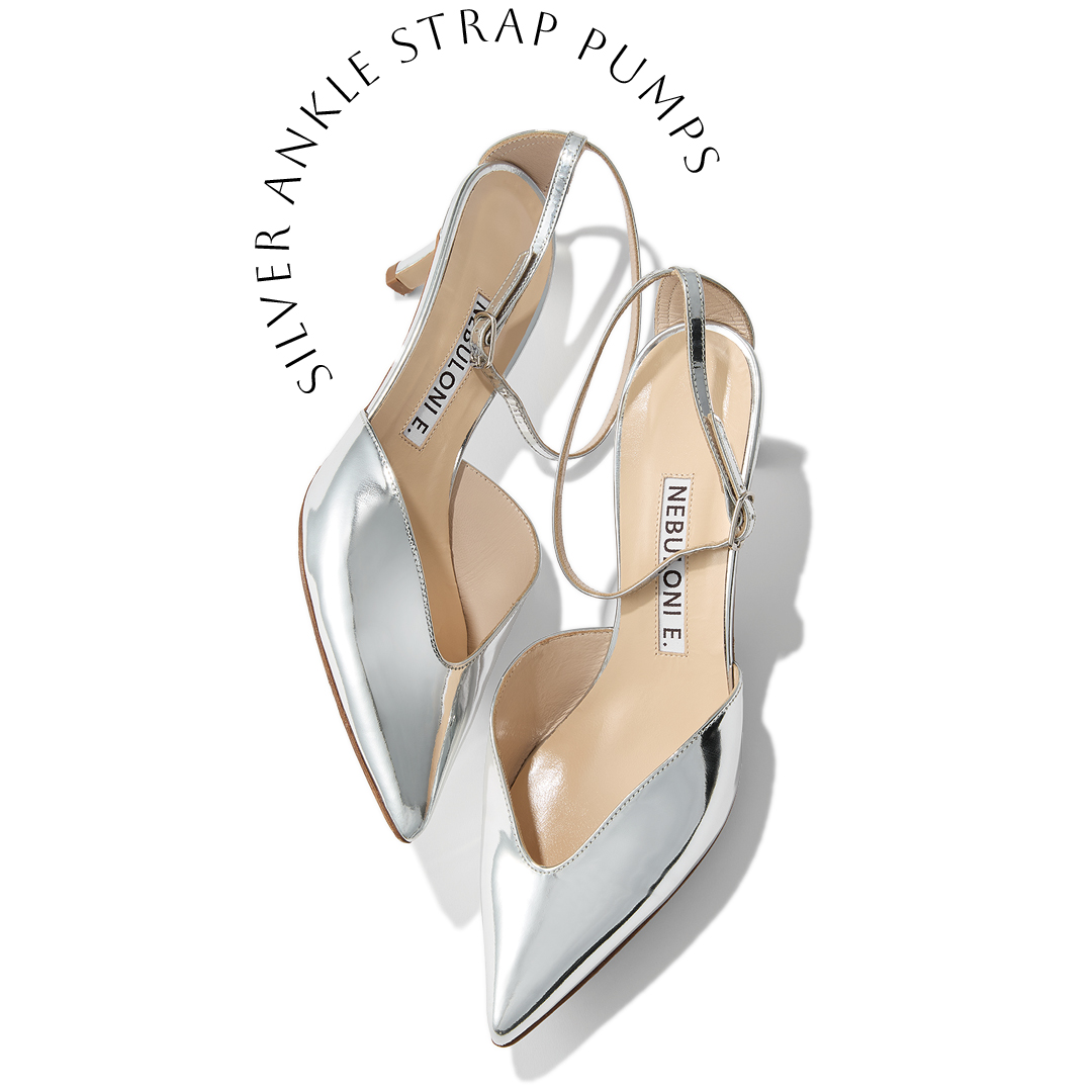 ネブローニのアンクルストラップパンプス5.5cmヒール