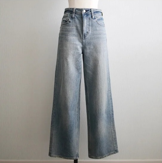 大人カジュアルを更新する、理想のデニム4選【40代ファッション】