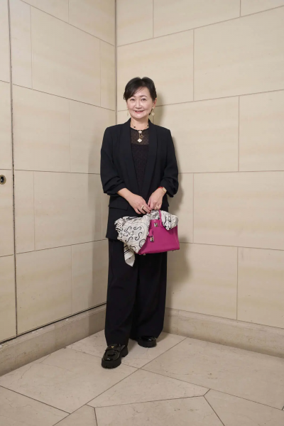 【50代 ファッション】売れ続けるのは理由がある！「E by éclat 優美なセミワイドパンツ」1本あれば冬のおしゃれは決まり！【E by éclat ウォッチャー・Ｆ美の深掘りダイアリー】