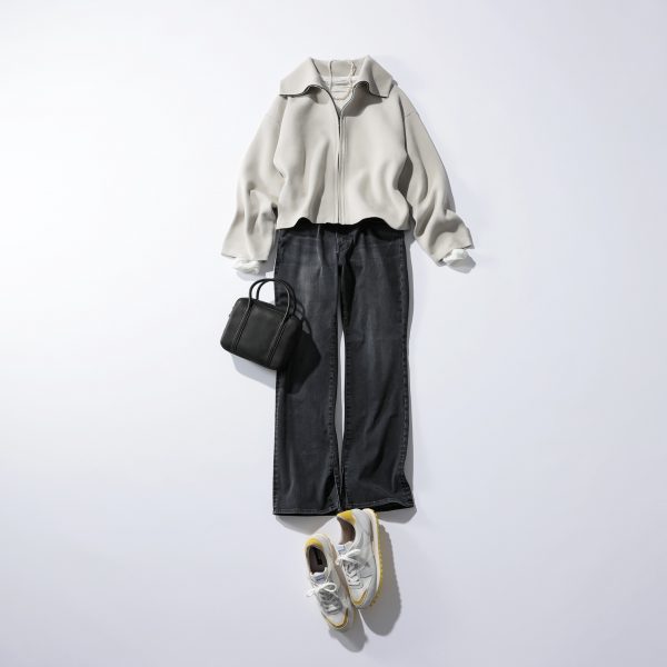 SURT×eclat【別注】ハイライズスリットフレアデニムパンツ￥31,900