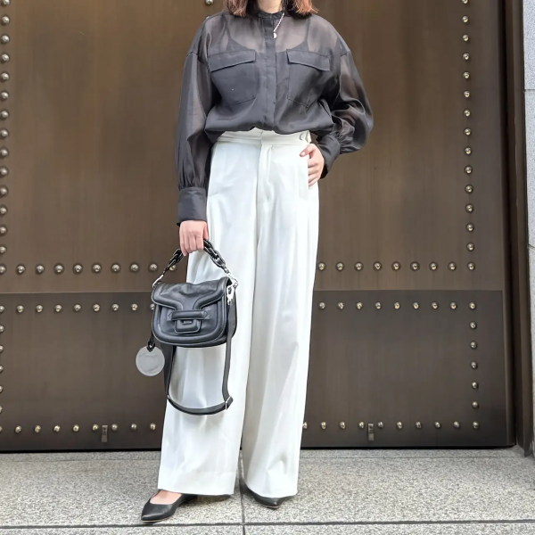 【50代 ファッション】売れ続けるのは理由がある！「E by éclat 優美なセミワイドパンツ」1本あれば冬のおしゃれは決まり！【E by éclat ウォッチャー・Ｆ美の深掘りダイアリー】