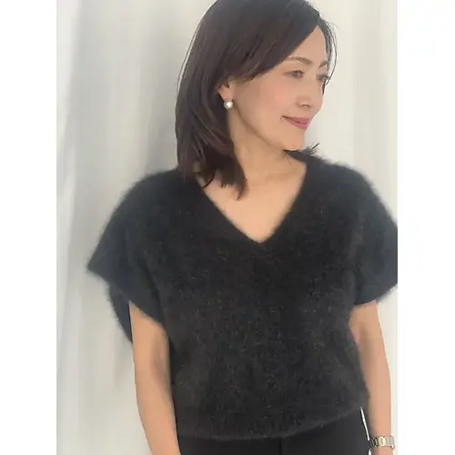 【50代 ファッション】売れ続けるのは理由がある！「ボン マジック」の白蝶バロックパールを今こそ手に入れて【E by éclat ウォッチャー・Ｆ美の深掘りダイアリー】