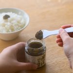 <span class="title">【ノベルティキャンペーン】使うほどに手放せなくなる“気の利いた” 「家事問屋」のコラボアイテム｜ブランドロゴ入り平スプーンプレゼント</span>