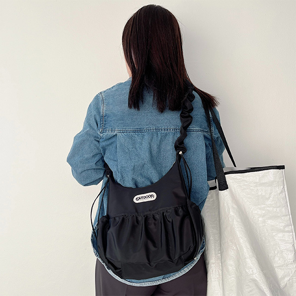 OUTDOOR PRODUCTS×LEE100人隊おでかけ部別注「可愛げ２wayギャザーショルダー」完成！