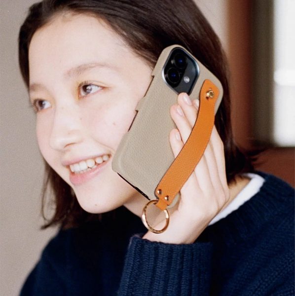 水晶玉子監修・開運スマホケースで新年をハッピーに！