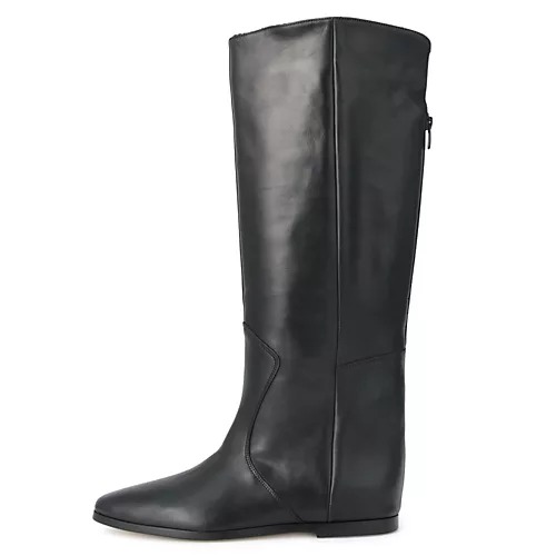 人気モデル・神山まりあさんがイチから考えたショートトレンチ・ラップパンツ・アシンメトリーTシャツ出来上がり！