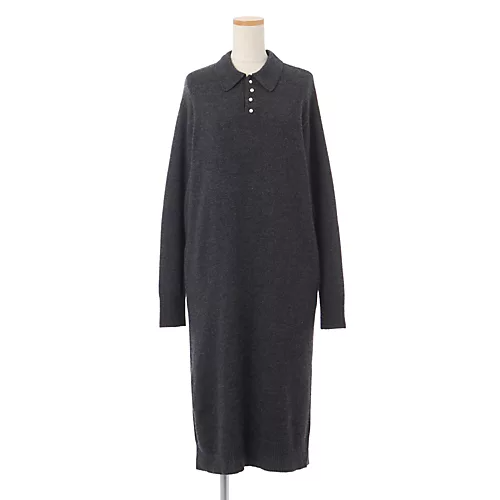 Room no.8パールボタンニットワンピース￥44,000 