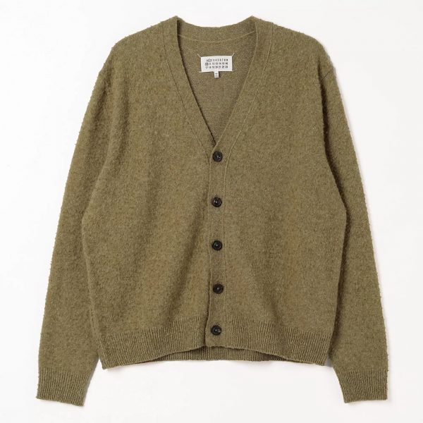 MAISON MARGIELACardigan￥222,200 ￥133,320（税込）（40％OFF）