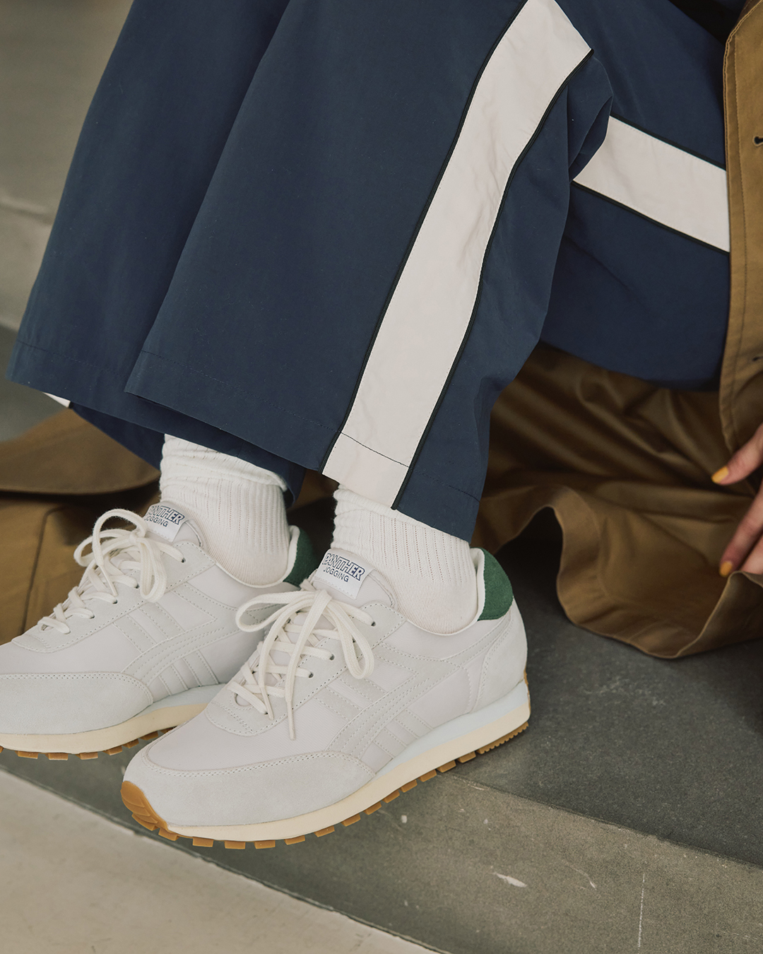 【suadeo×Panther】影色マジック！アイスグレースニーカーが新定番| GOOD THINGS Vol.98