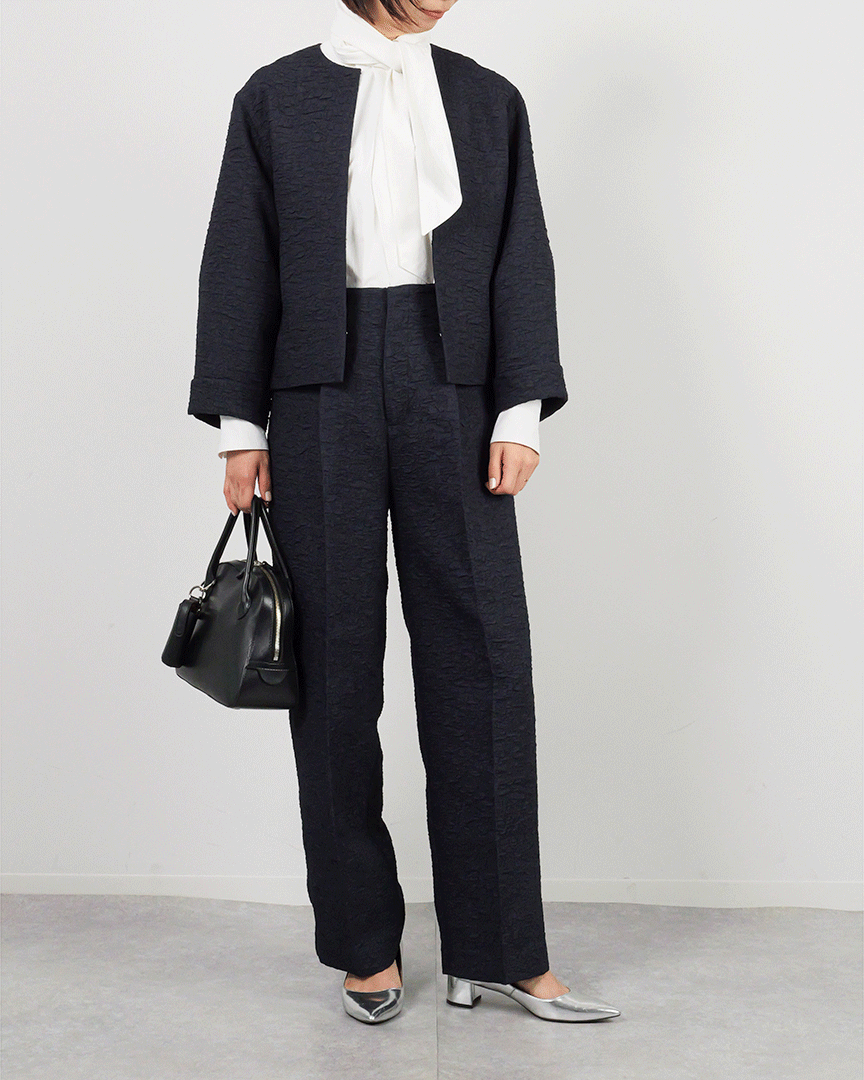 2026年春更新！新作「美脚パンツ」3選｜155cm・165cmスタッフがリアルに着比べ【M7days・40代ファッション】