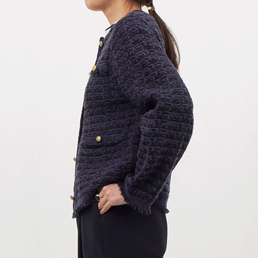 仕事・ハレの日・休日に！「ツイードジャケット風ニットカーデ」スタッフ着こなし【M7days・40代ファッション】