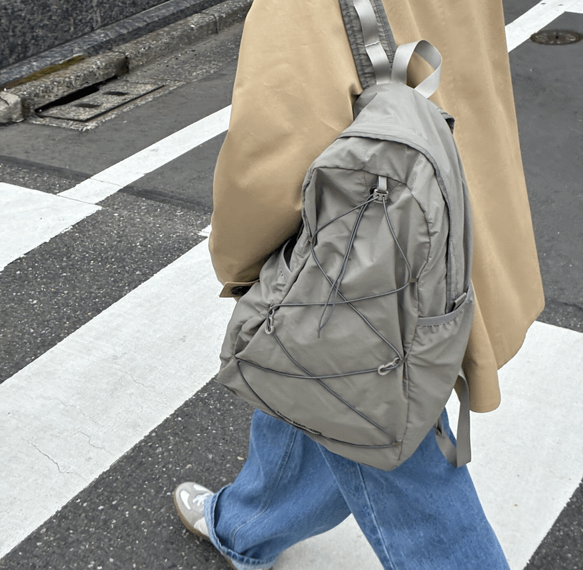 THIRD MAGAZINE【HPS別注】THIRD MAGAZINE×CARIBOU Mountaineeringロゴパッカブルバックパック￥16,500